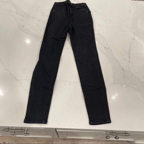 🎉HOST PICK🎉 Free People We The Free black skinny high rise jeans - Picture 11 of 16
